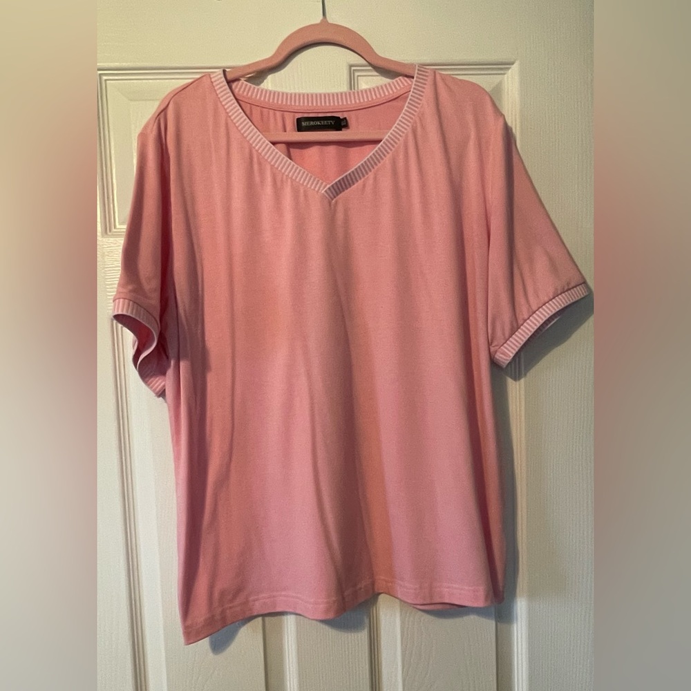Merokeety V-Neck Pink Short Sleeve Top